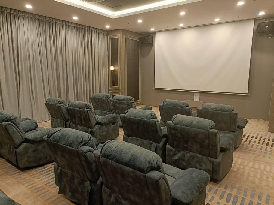 Sky Trees 4 Guests High Floor Smart Tv Garden View A1801 Apartment Johor Bahru Exterior foto