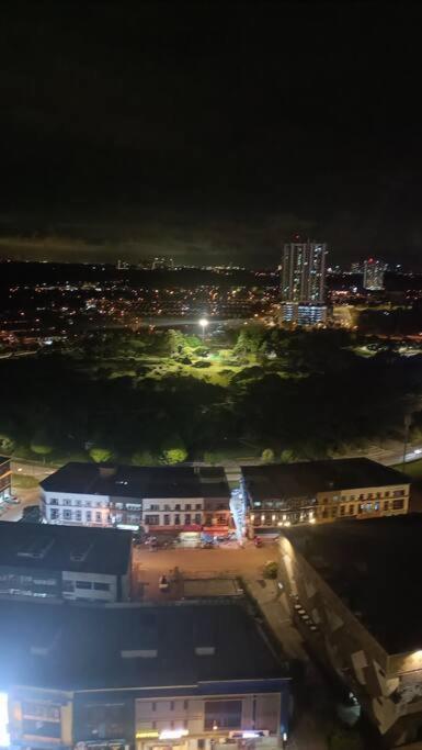 Sky Trees 4 Guests High Floor Smart Tv Garden View A1801 Apartment Johor Bahru Exterior foto