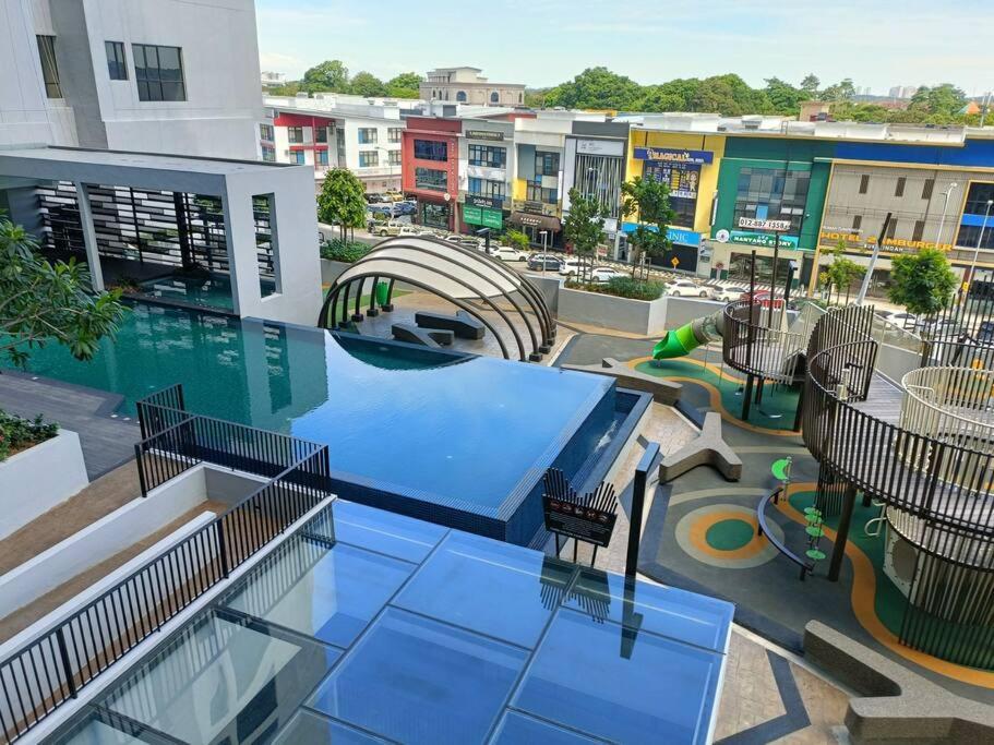Sky Trees 4 Guests High Floor Smart Tv Garden View A1801 Apartment Johor Bahru Exterior foto